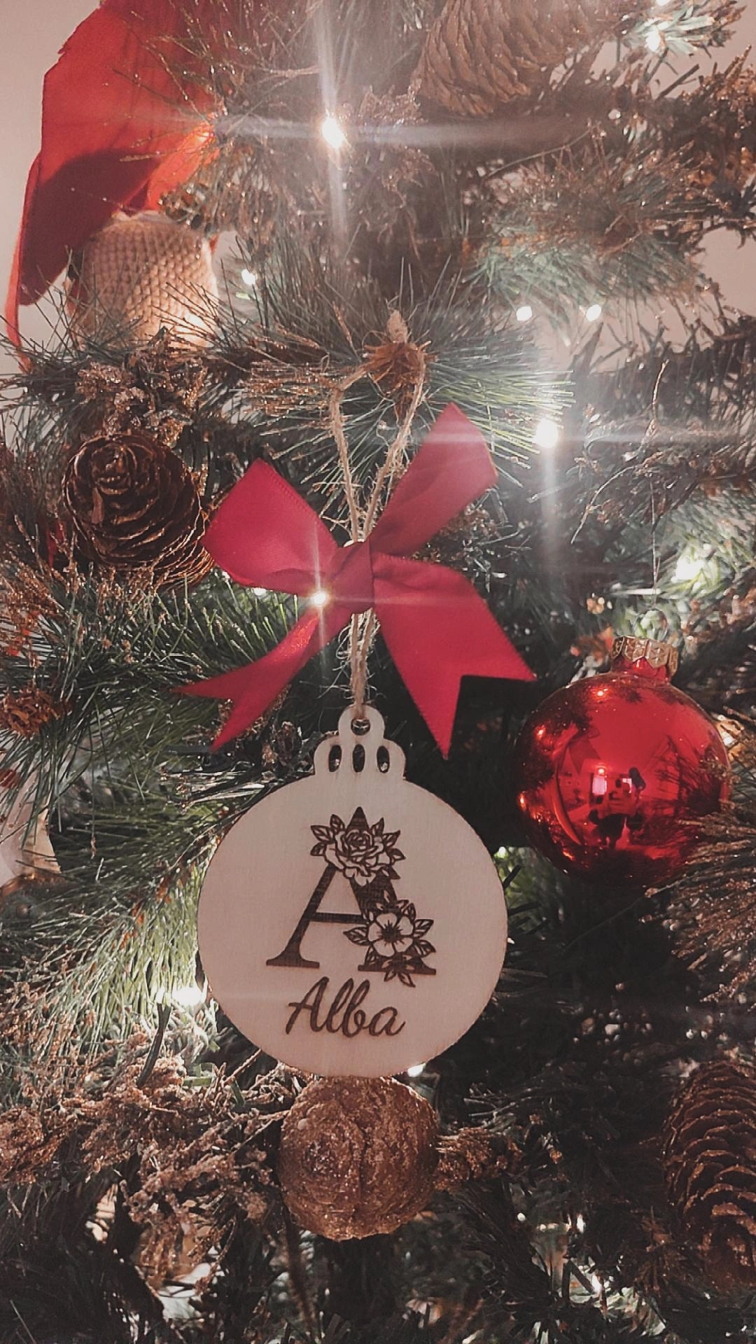 Boule de Noël Initiale gravée bois- Personnalisable