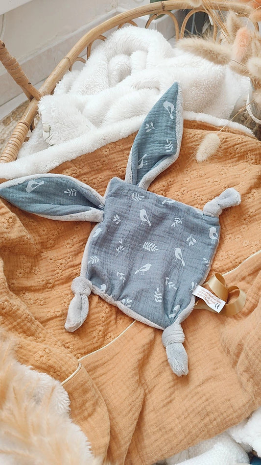 Doudou lapinoudoux - modèle oiseaux bleus