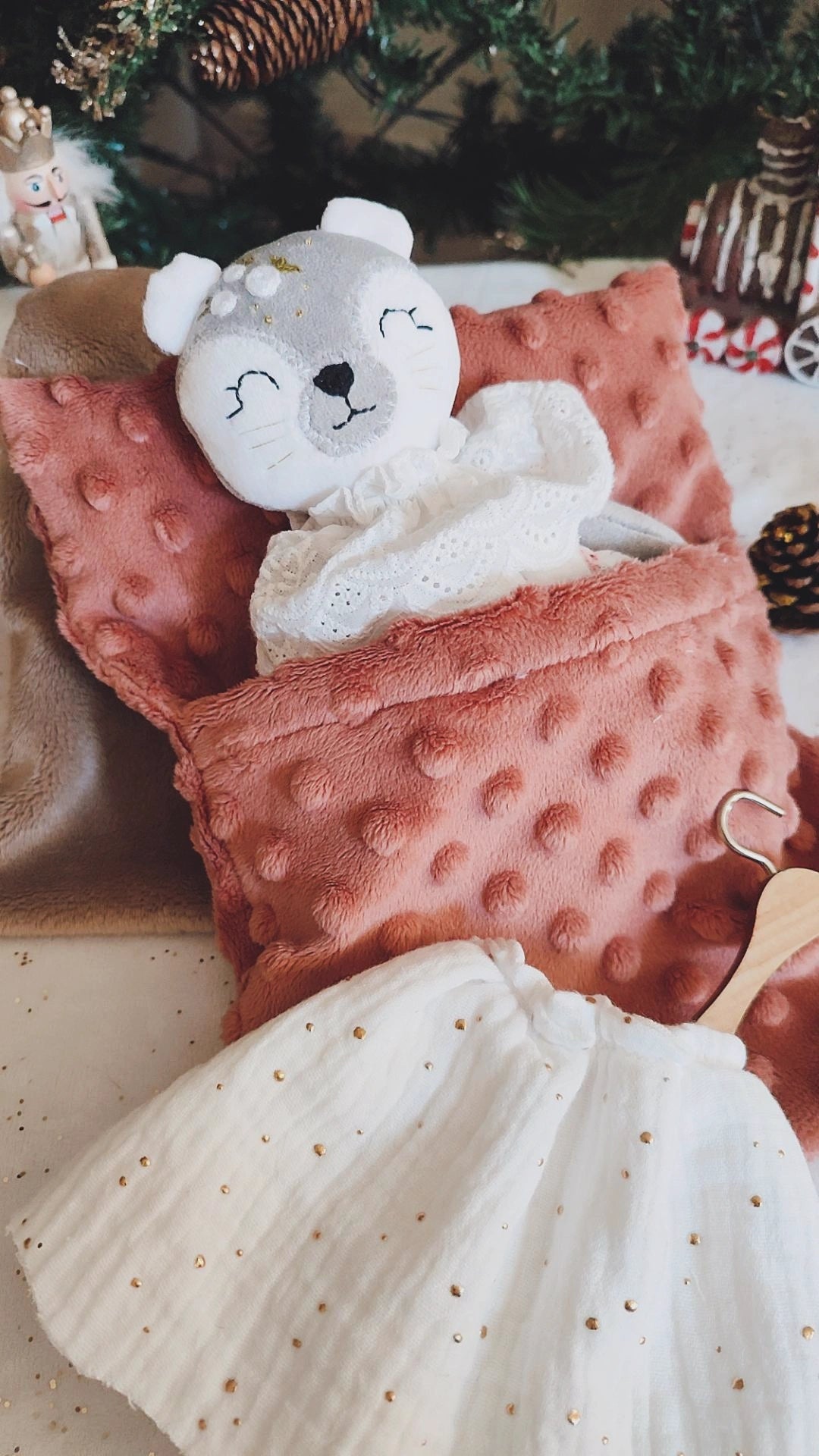 Poupée Lola la loutre et ses accessoires ✨