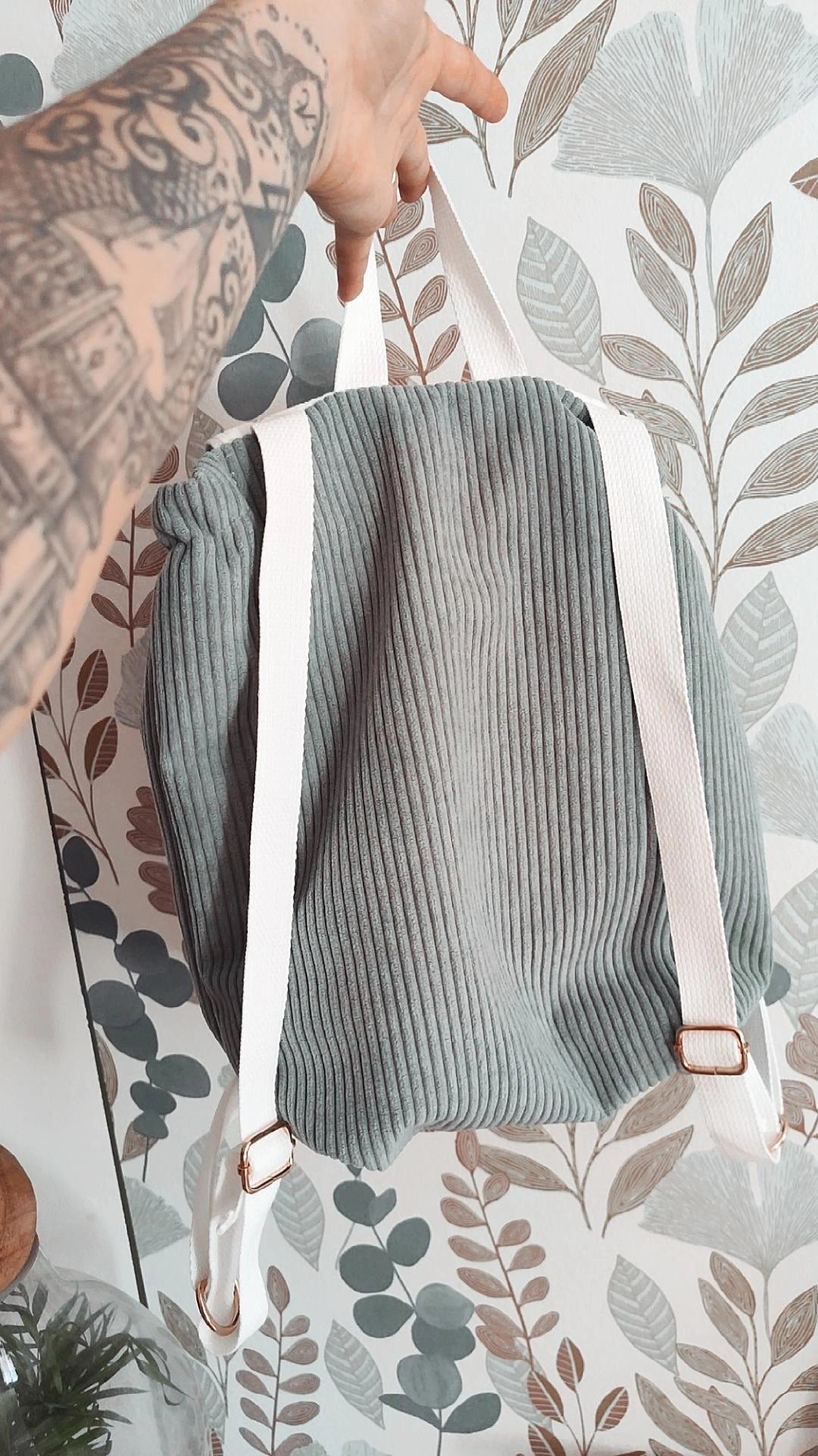 Sac à dos maternelle personnalisable – Modèle sacha le koala en tissu fait main