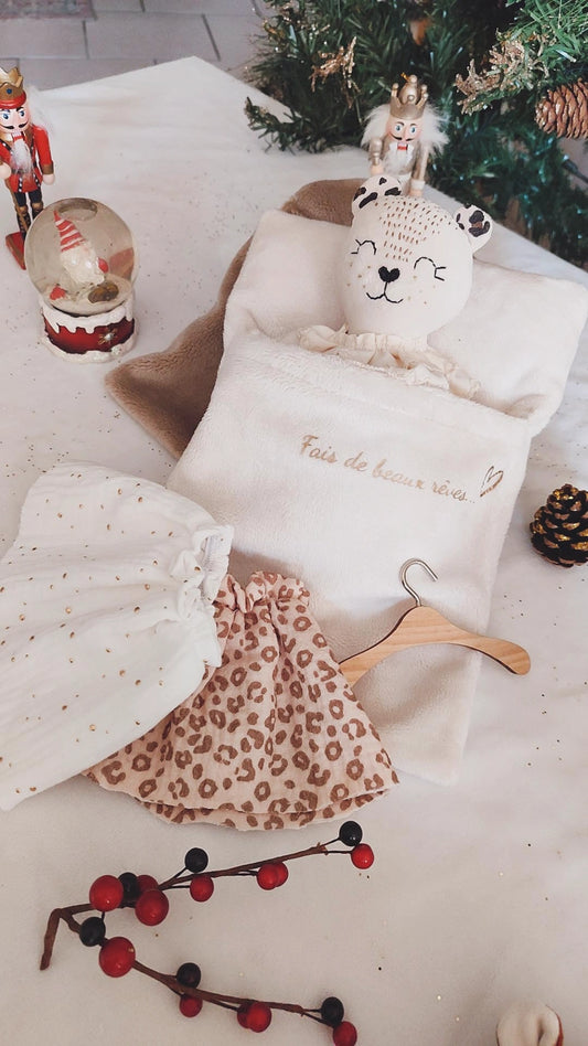 Poupée Savannah le léopard et ses accessoires ✨