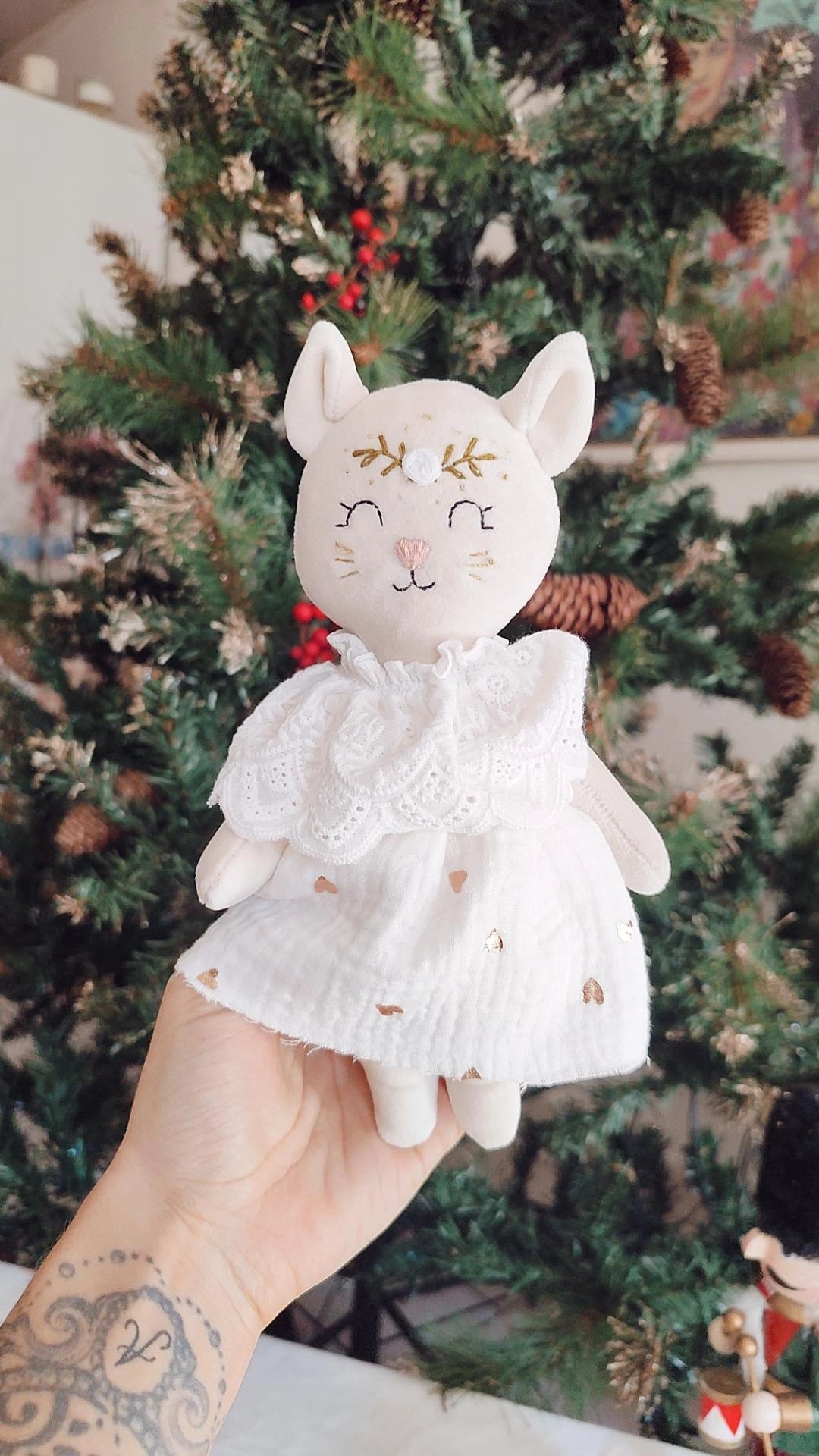 Poupée Mia le chat et ses accessoires ✨