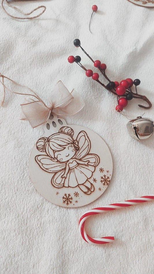 Boule de Noël en bois modèle Fée Edana- Personnalisable
