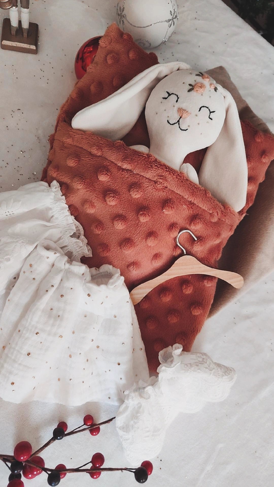 Poupée Grace la lapine et ses accessoires ✨