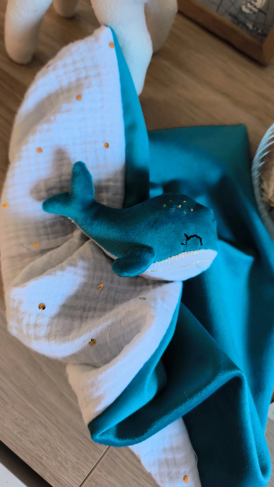 Doudou Baleine 🐋 doudou fait main personnalisé -