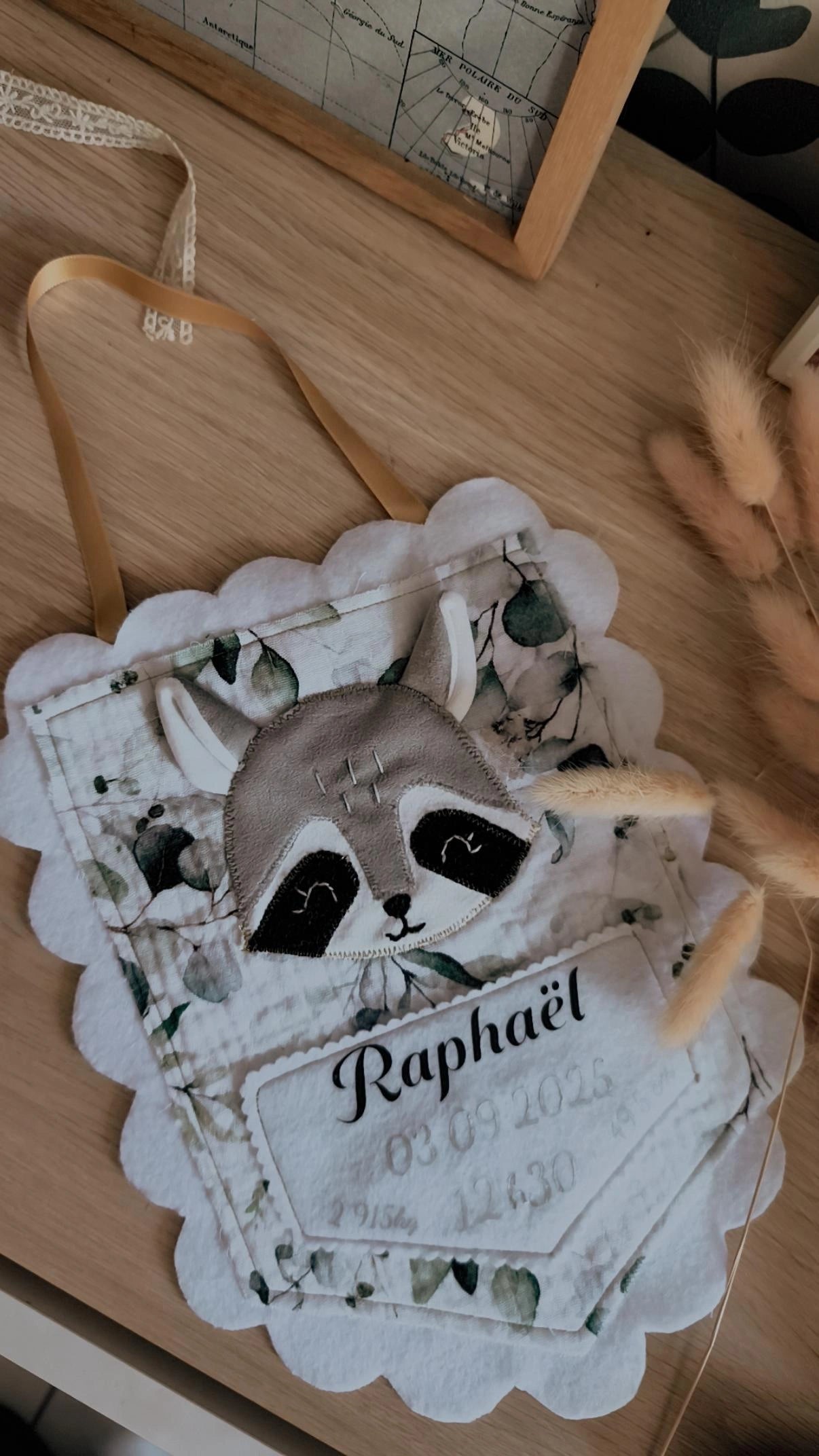 Fanion déco souvenir de naissance sur mesure et unique ✨
