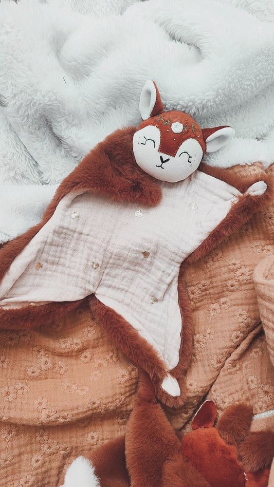 Doudou biche  - modèle coeur beige disponible