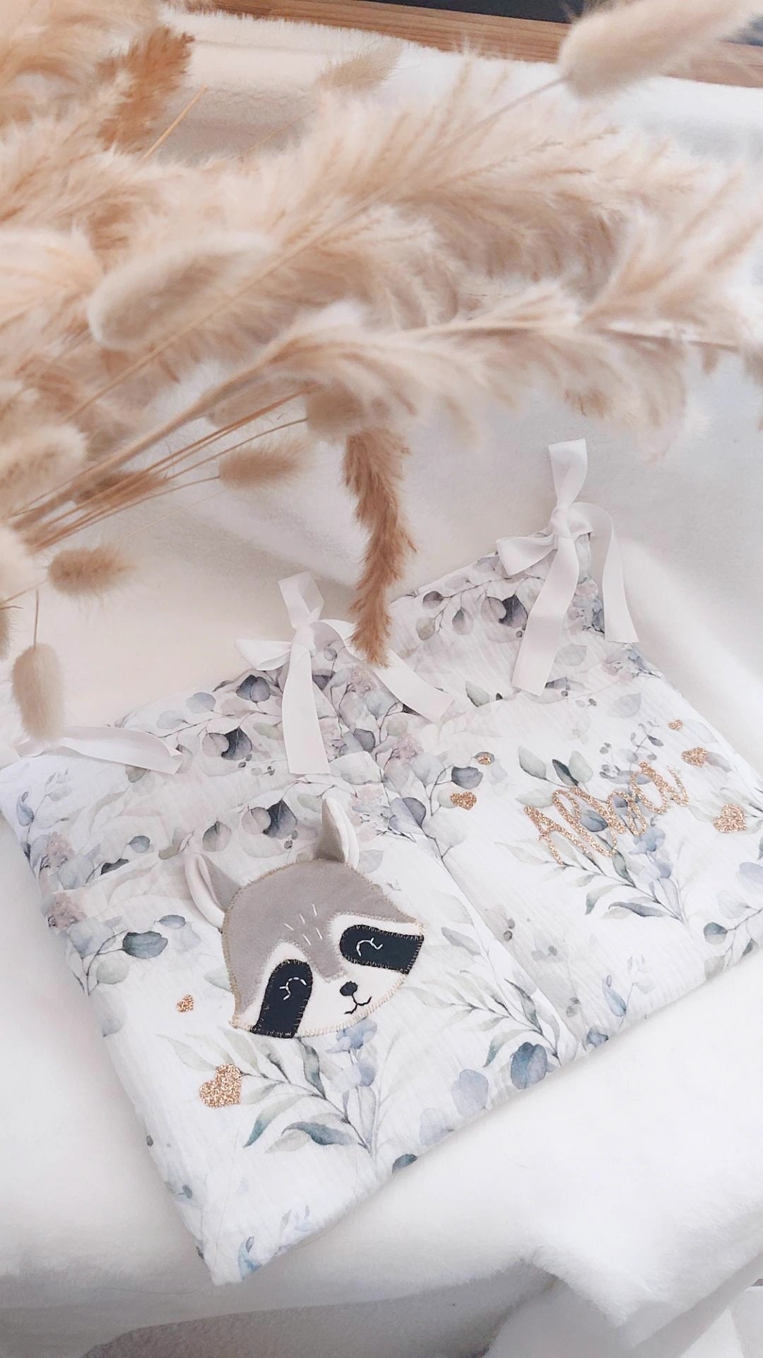 Range doudous avec applique Raton laveur Janon - modèle Personnalisable