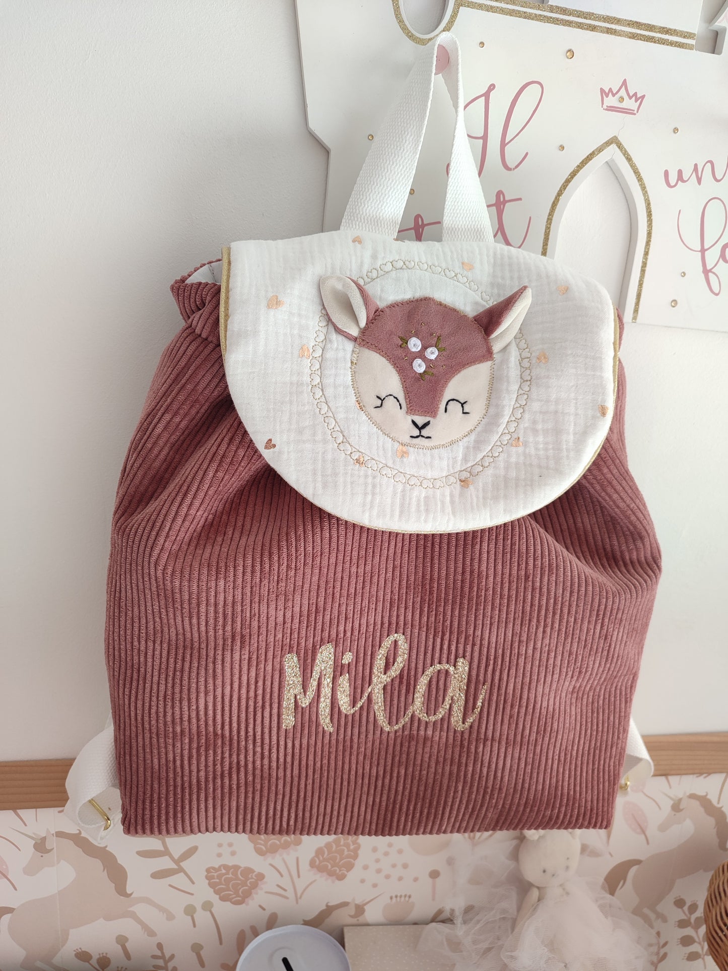 Sac à dos maternelle personnalisable – Modèle Biche Rosie Rose en tissu fait main