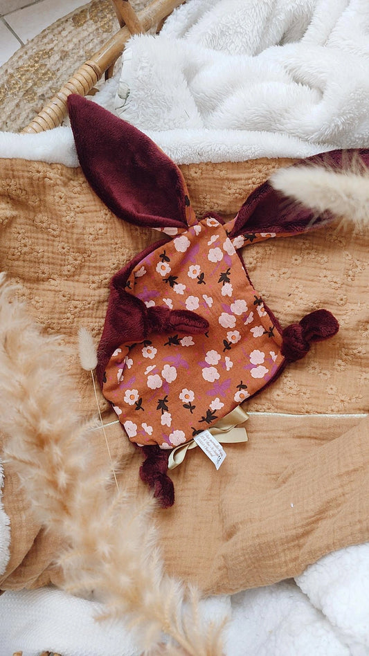 Doudou lapinoudoux - modèle lovely