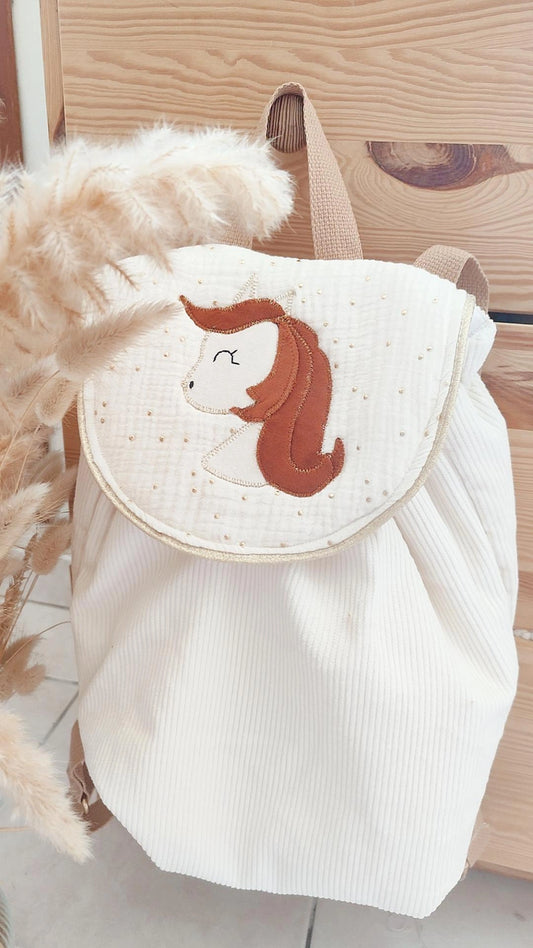 sac à dos personnalisable pour la maternelle nounou ou crèche - modèle cheval 