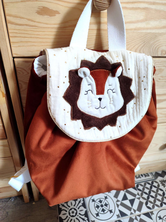 SAc à dos pour maternelle nounou ou crèche - velours et gaze de coton applique lion
